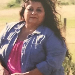 Meet your Posher, Yolanda